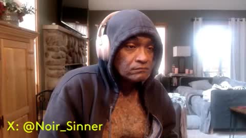 Snapshot of sinnernoir chatting on 10/13/25, 03:01 My Name Is..............................John online show from 10/13/25, 03:01