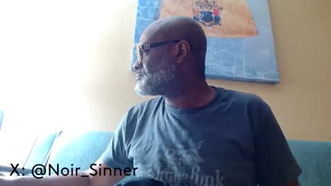 Snapshot of sinnernoir chatting on 03/04/26, 05:08 My Name Is..............................John online show from 03/04/26, 05:08