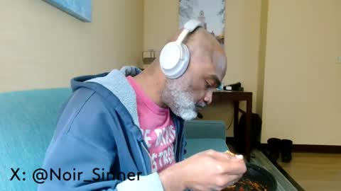 Snapshot of sinnernoir chatting on 03/06/26, 04:36 My Name Is..............................John online show from 03/06/26, 04:36
