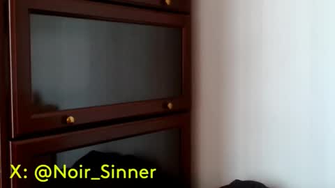 Snapshot of sinnernoir chatting on 05/05/26, 04:48 My Name Is..............................John online show from 05/05/26, 04:48
