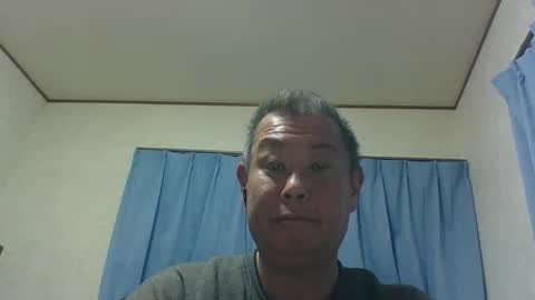 Snapshot of sinta1218 chatting on 05/01/26, 12:10 sinta1218 online show from 05/01/26, 12:10
