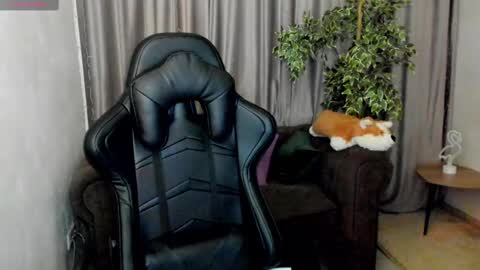 Sinty Noria online show from 02/12/25, 04:33