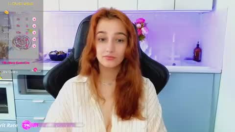 Snapshot of sinty_noria chatting on 06/17/26, 01:08 Sinty Noria online show from 06/17/26, 01:08