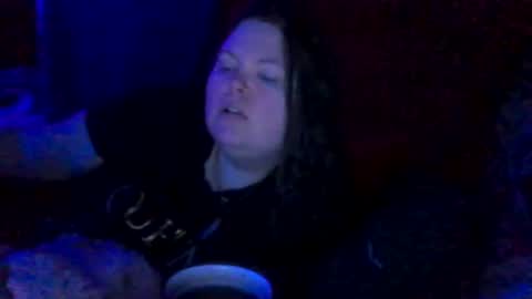 Siofra online show from 11/17/25, 06:19