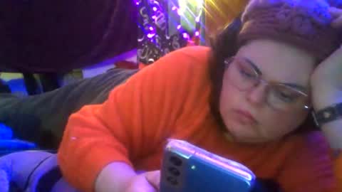 Snapshot of siofra chatting on 05/30/26, 08:33 Siofra online show from 05/30/26, 08:33