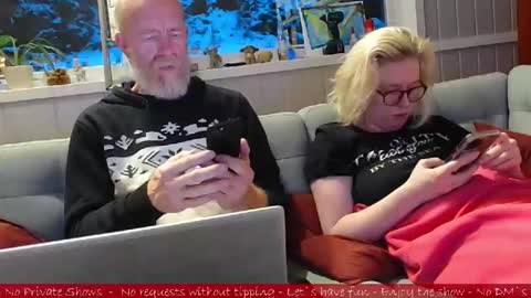Snapshot of sir_and_essre chatting on 01/09/26, 03:26 Sir Bacchus Miss Essre online show from 01/09/26, 03:26