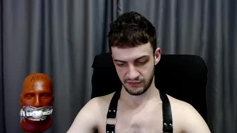 Snapshot of sir_damien chatting on 04/05/26, 08:39 Sir Damien online show from 04/05/26, 08:39