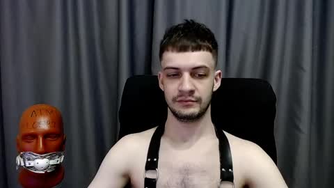 Snapshot of sir_damien chatting on 04/11/26, 08:57 Sir Damien online show from 04/11/26, 08:57