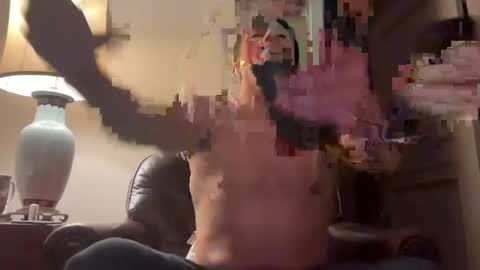 Snapshot of sirbubblesworth chatting on 12/17/24, 06:02 sirbubblesworth online show from 12/17/24, 06:02