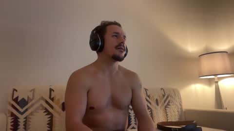 Snapshot of sirbubblesworth chatting on 01/21/25, 07:58 sirbubblesworth online show from 01/21/25, 07:58