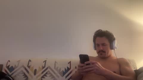 Snapshot of sirbubblesworth chatting on 01/25/25, 02:58 sirbubblesworth online show from 01/25/25, 02:58