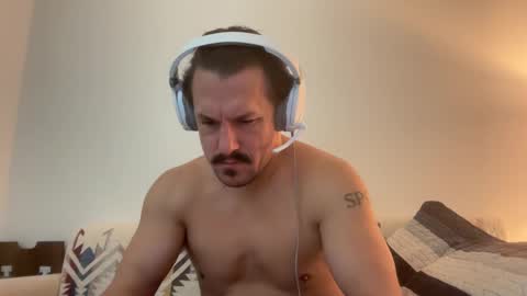 Snapshot of sirbubblesworth chatting on 01/28/25, 11:28 sirbubblesworth online show from 01/28/25, 11:28