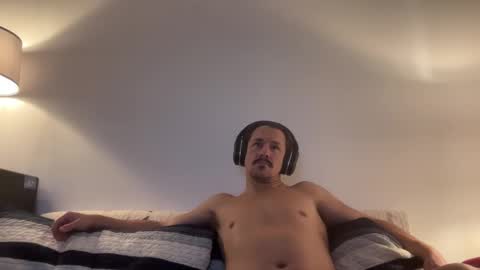 Snapshot of sirbubblesworth chatting on 01/30/25, 10:50 sirbubblesworth online show from 01/30/25, 10:50