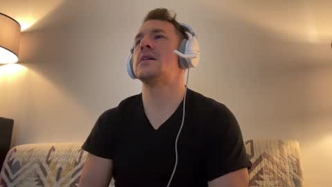 Snapshot of sirbubblesworth chatting on 02/22/25, 12:49 sirbubblesworth online show from 02/22/25, 12:49