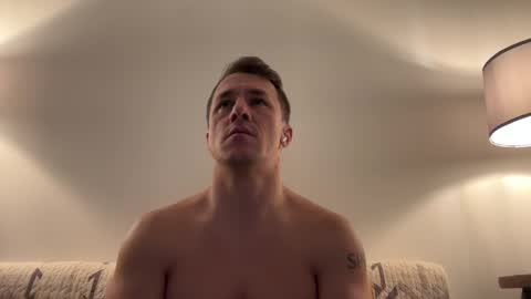 Snapshot of sirbubblesworth chatting on 02/26/25, 03:21 sirbubblesworth online show from 02/26/25, 03:21