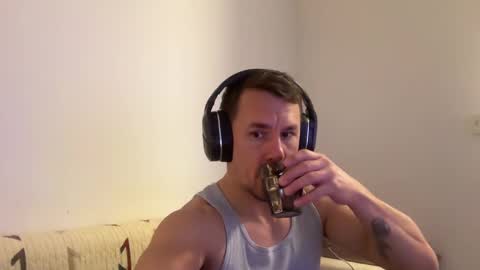 Snapshot of sirbubblesworth chatting on 03/06/25, 02:41 sirbubblesworth online show from 03/06/25, 02:41