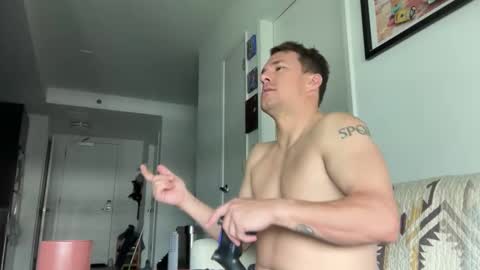 Snapshot of sirbubblesworth chatting on 10/25/25, 07:30 sirbubblesworth online show from 10/25/25, 07:30