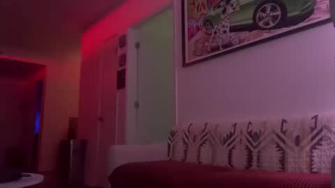 Snapshot of sirbubblesworth chatting on 10/29/25, 07:32 sirbubblesworth online show from 10/29/25, 07:32