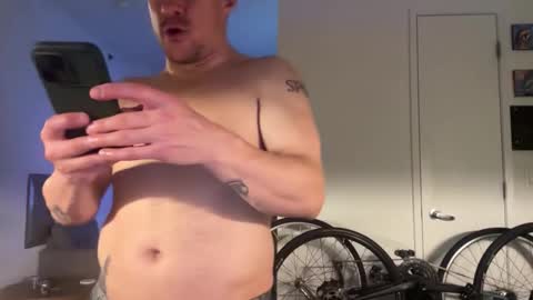 Snapshot of sirbubblesworth chatting on 03/17/26, 08:17 sirbubblesworth online show from 03/17/26, 08:17