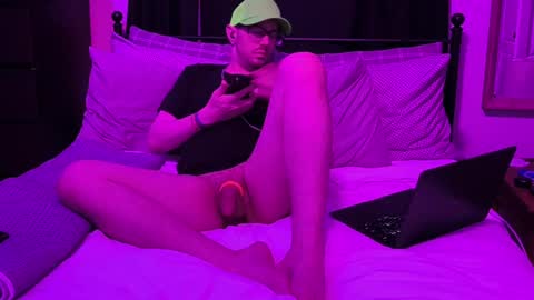 Snapshot of sirdaddymcqween chatting on 05/11/26, 07:25 Sir Daddy McQween online show from 05/11/26, 07:25