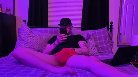 Snapshot of sirdaddymcqween chatting on 05/16/26, 04:20 Sir Daddy McQween online show from 05/16/26, 04:20