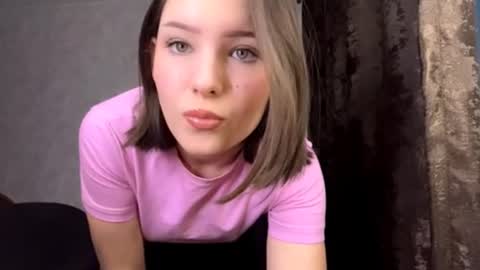 Snapshot of sirenapen chatting on 02/06/26, 12:15 Aurora online show from 02/06/26, 12:15