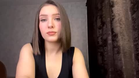 Snapshot of sirenapen chatting on 02/11/26, 12:15 Aurora online show from 02/11/26, 12:15