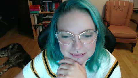 Snapshot of sireneserpens chatting on 01/18/25, 12:36 Sirene Serpens online show from 01/18/25, 12:36