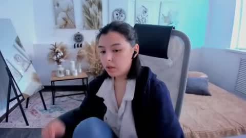 Snapshot of sirenmystique chatting on 06/16/26, 10:29 Si online show from 06/16/26, 10:29