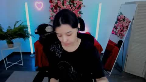 Snapshot of sirenmystique chatting on 06/22/26, 10:23 Si online show from 06/22/26, 10:23