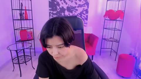 Snapshot of sirenmystique chatting on 07/13/26, 10:29 Si online show from 07/13/26, 10:29