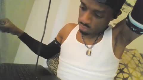 Snapshot of sirenofsin2002 chatting on 01/23/25, 10:44 sirenofsin2002 online show from 01/23/25, 10:44