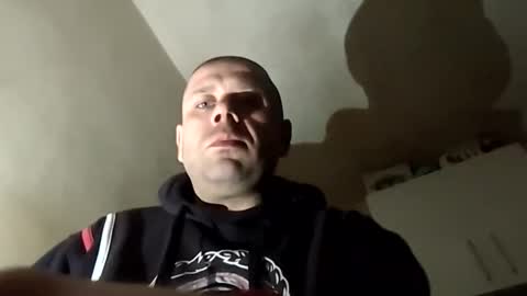 sirewa1885 online show from 12/22/25, 05:59