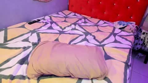 Sirius angels online show from 12/24/24, 02:22