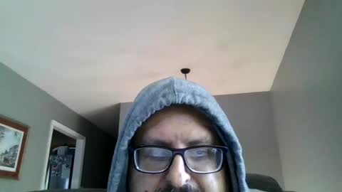Snapshot of sirmike80 chatting on 06/24/26, 12:37 SirMike80 online show from 06/24/26, 12:37
