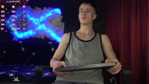 Snapshot of sirreedy chatting on 11/28/25, 04:04 SirReedy online show from 11/28/25, 04:04