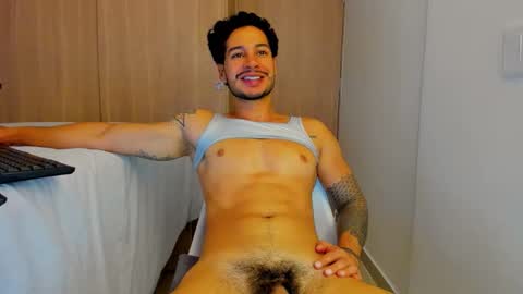 Call me papi online show from 11/06/25, 05:08