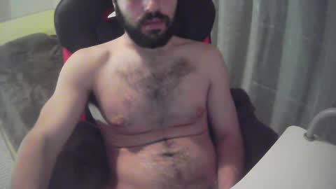 Snapshot of sissy_bear_ chatting on 12/27/24, 07:03 sissy_bear_ online show from 12/27/24, 07:03