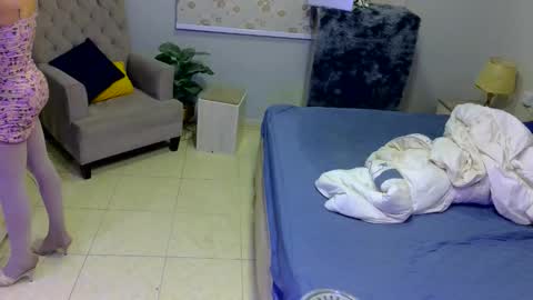 D i f a  Ana Arbeh shemale online show from 02/26/26, 03:49