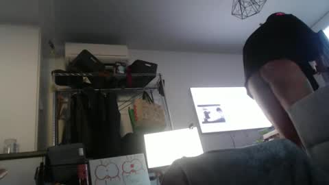 Snapshot of sissyboilooking chatting on 12/27/24, 07:03 RESPONDS WELL TO ... online show from 12/27/24, 07:03