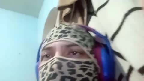 Snapshot of sissycrossdrese chatting on 02/13/25, 02:09 sissycrossdrese online show from 02/13/25, 02:09