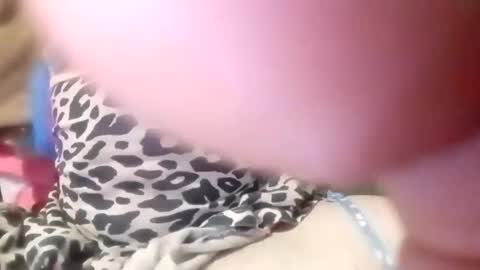 Snapshot of sissycrossdrese chatting on 02/14/25, 01:18 sissycrossdrese online show from 02/14/25, 01:18