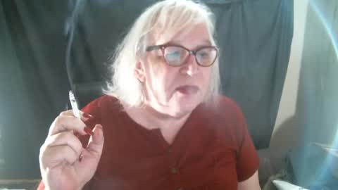 Snapshot of sissydianetx chatting on 12/07/24, 12:30 Sissy Diane online show from 12/07/24, 12:30