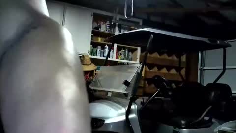 Snapshot of sissymiles chatting on 12/18/25, 07:03 SissyMiles online show from 12/18/25, 07:03