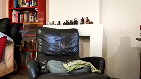 Snapshot of sissyslavepetra chatting on 04/15/26, 06:04 Petra online show from 04/15/26, 06:04