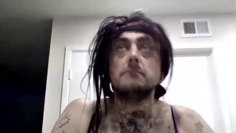 Snapshot of sissysubcd4use chatting on 12/14/25, 02:55 SissyCDforUSE online show from 12/14/25, 02:55