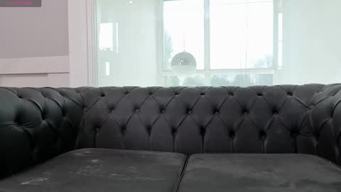 Snapshot of siswet19 chatting on 04/11/26, 11:36 Elise online show from 04/11/26, 11:36