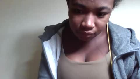 sisyh697532 online show from 05/15/26, 09:16