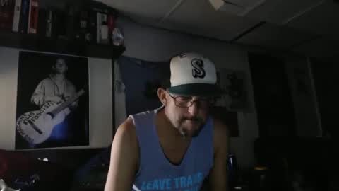 Snapshot of situationallefty chatting on 01/04/25, 05:58 Situational Lefty online show from 01/04/25, 05:58