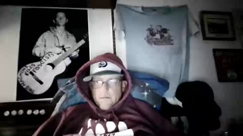 Snapshot of situationallefty chatting on 03/09/25, 10:52 Situational Lefty online show from 03/09/25, 10:52